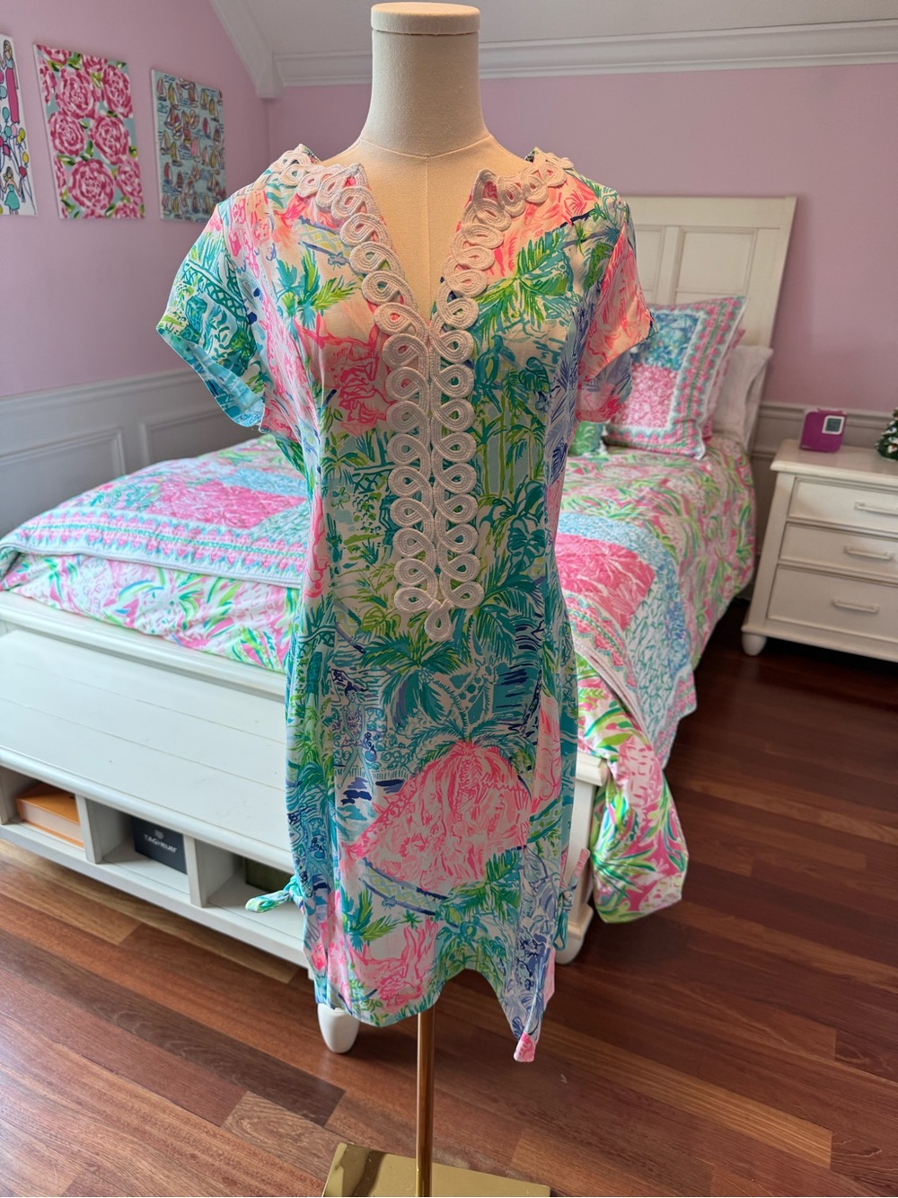 Lilly Pulitzer Pink Green Blue Floral Shift Dress with Eyelet Trim